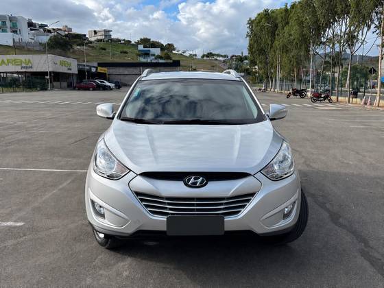 HYUNDAI IX35 2.0 MPFI GLS 16V FLEX 4P AUTOMÁTICO HYUNDAI IX35 2.0 MPFI GLS 16V FLEX 4P AUTOMÁTICO